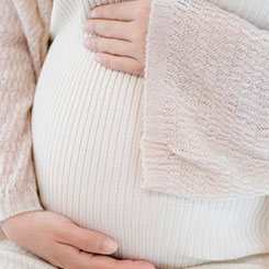 在这段 2🤼‍♂️🤦‍♀️0 秒的🕳📕展示视频，贾🔺那里可以代孕跃亭展示了其🔕